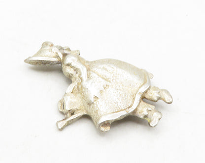 925 Sterling Silver  Vintage Girl With Watering Can Motif Brooch Pin  BP3926