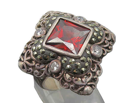 925 Sterling Silver   Vintage Topaz & Marcasite Cocktail Ring Sz 6  RG11664