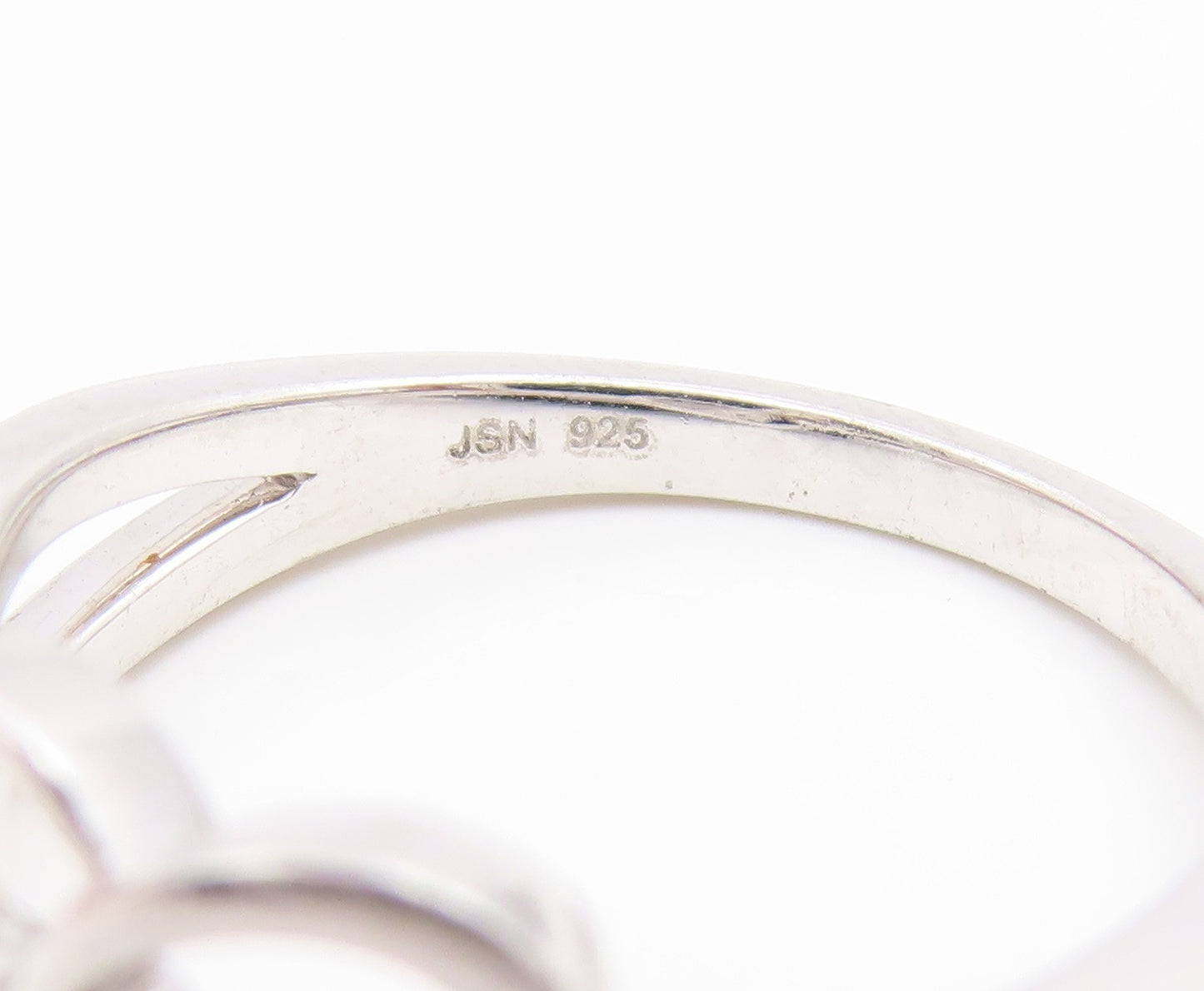925 Sterling Silver Vintage Ring Round CZ Elegant Love Heart Band  Sz 7  RG35229