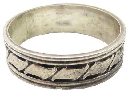 925 Sterling Silver  Vintage Dark Tone Pattern Petite Band Ring Sz 7  RG11265