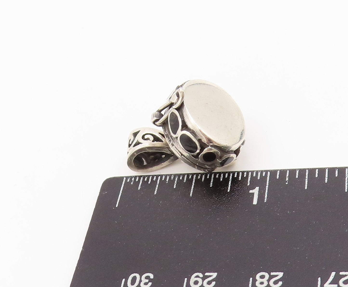 925 Sterling Silver Vintage Pendant Solid Onyx Carved Box OPENS  PT24300