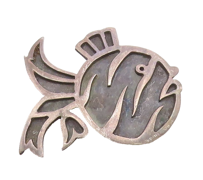 925 Sterling Silver  Vintage Oxidized Swimming Fish Motif Brooch Pin  BP3427