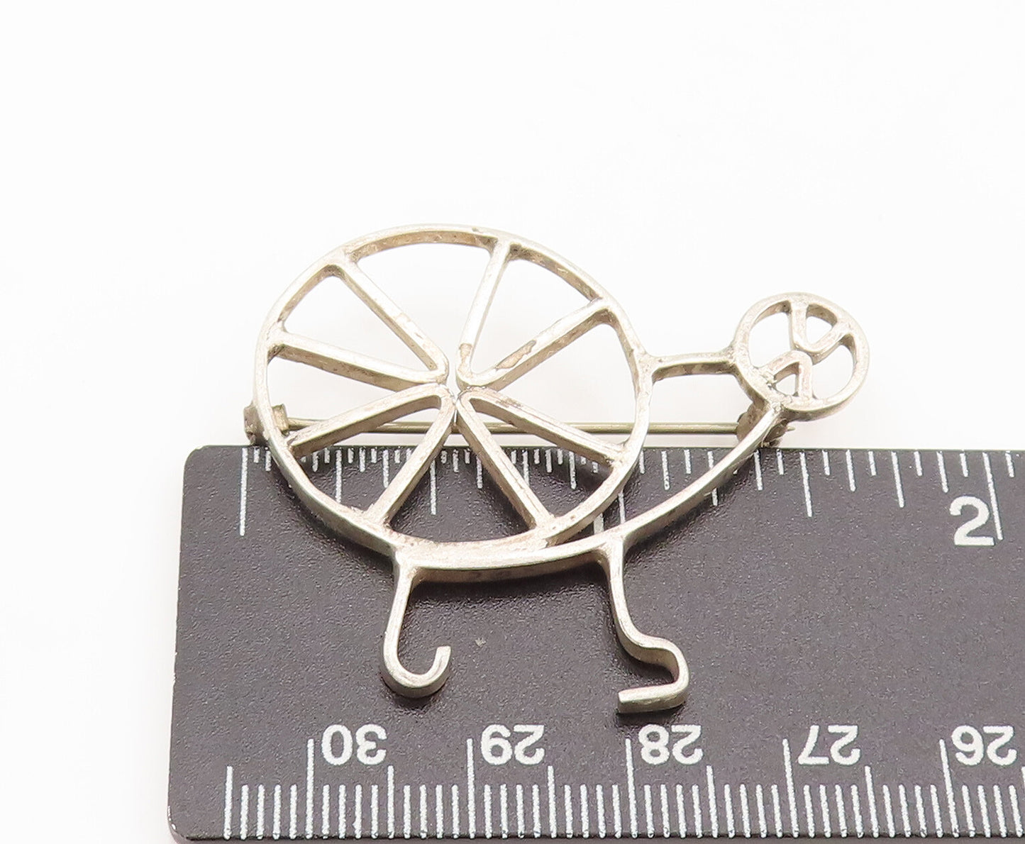 925 Sterling Silver  Vintage Designer Cutout Stick Cycle Brooch Pin  BP10334