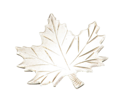 925 Sterling Silver  Vintage Shiny Etched Detail Maple Leaf Brooch Pin  BP5029