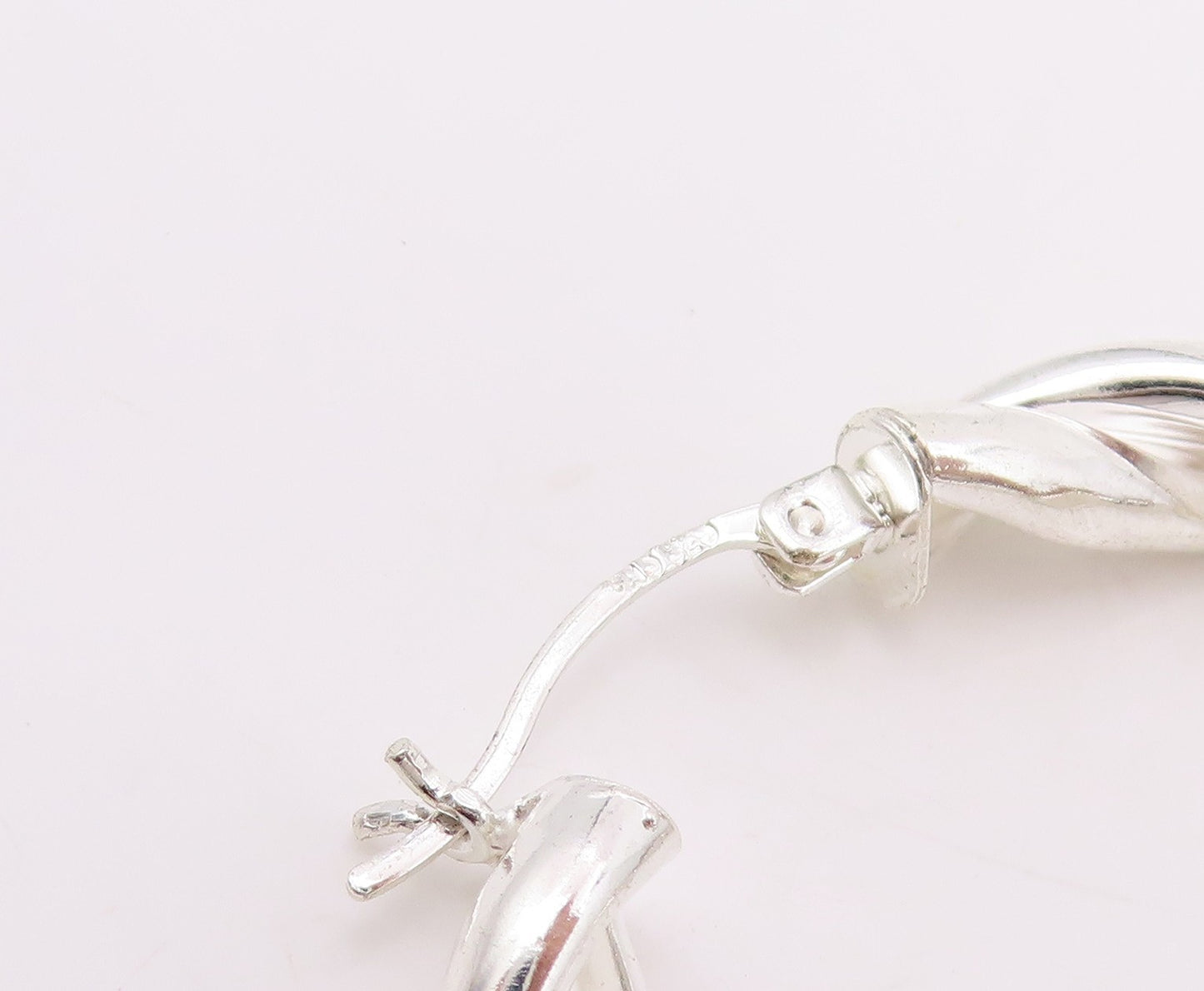 925 Sterling Silver Vintage Earrings Modernist Twisted Wire Design Hoops EG13651