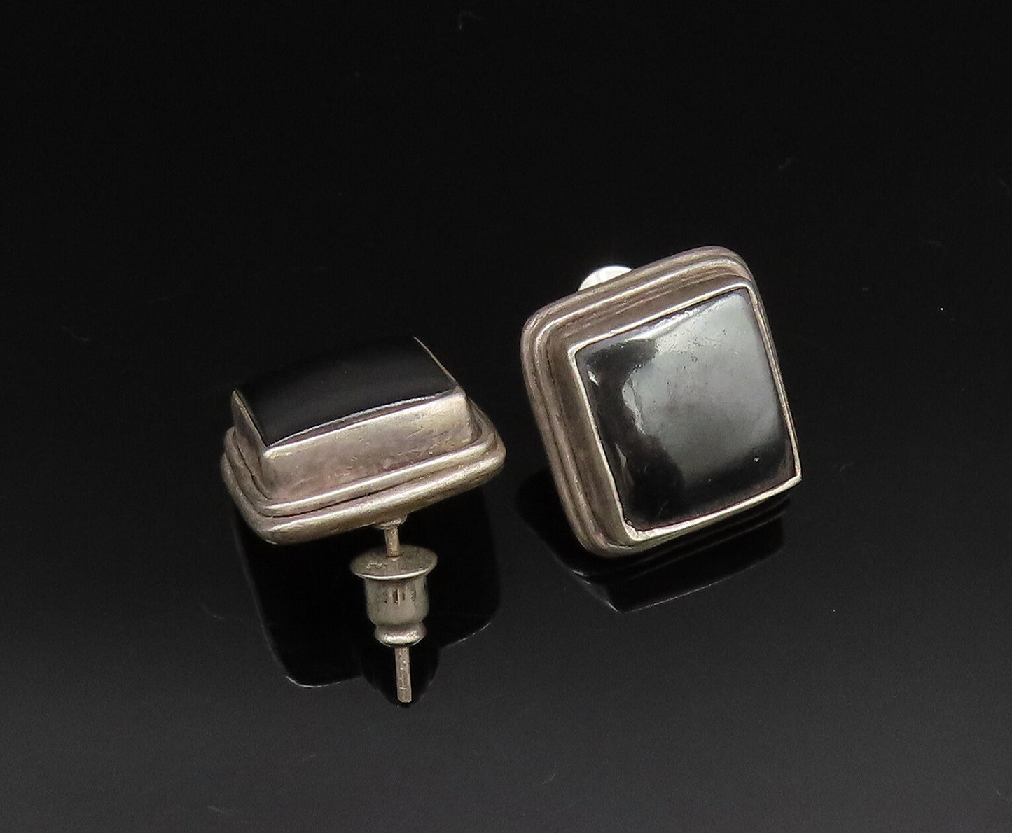 925 Sterling Silver  Vintage Inlaid Square Hematite Stud Earrings  EG11869