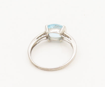 925 Sterling Silver  Vintage Minimalist Blue & White Topaz Ring Sz 7  RG27005