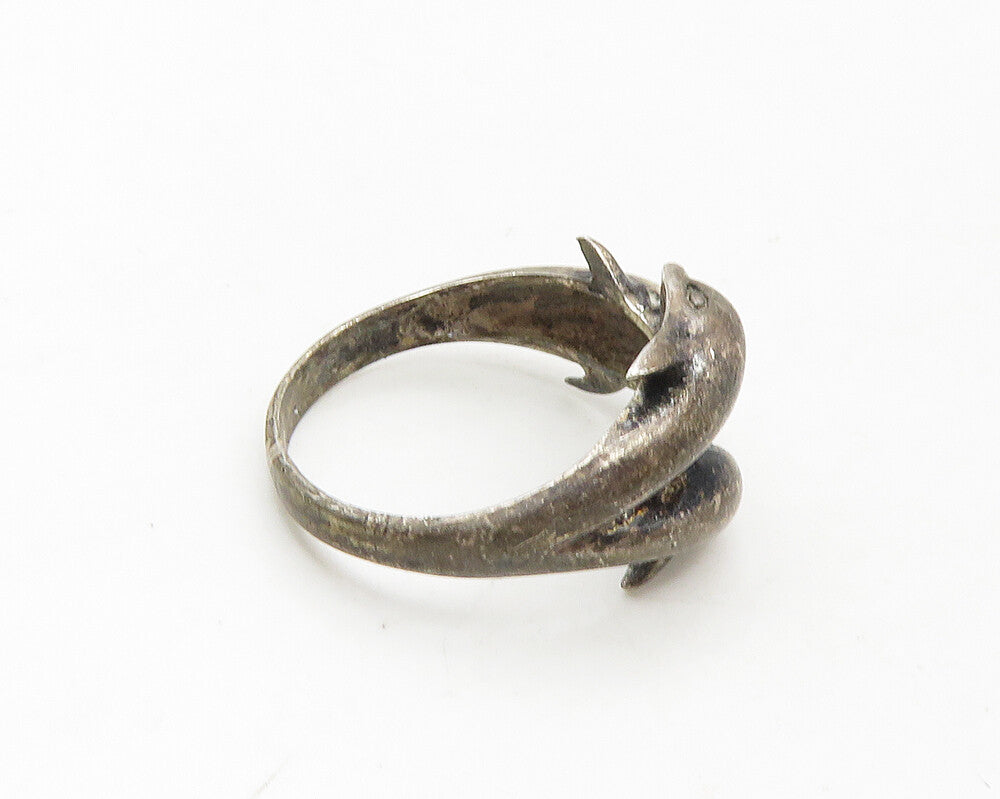 925 Sterling Silver  Vintage Triple Dolphin Motif Band Ring Sz 6  RG18752
