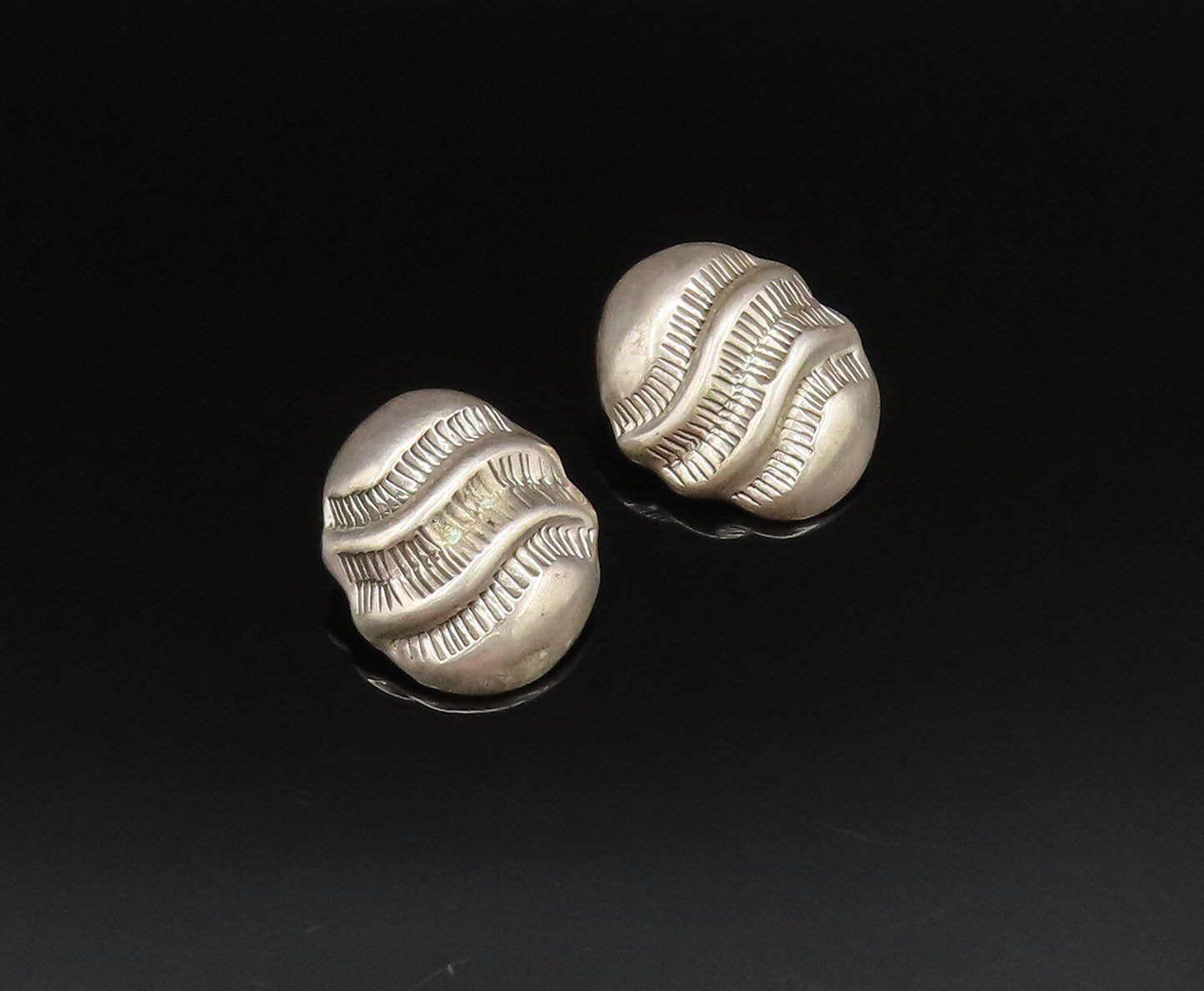 MEXICO 925 Silver  Vintage Etched Wavy Ribbed Non Pierced Earrings  EG12030