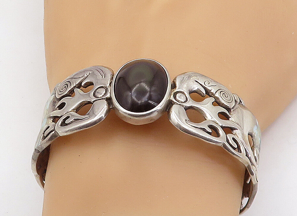 925 Sterling Silver  Vintage Black Agate Modernist Swirl Cuff Bracelet  BT2155