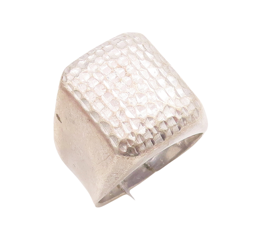 925 Sterling Silver Vintage Ring Solid Squared Hammered Effect  Sz 10  RG28910