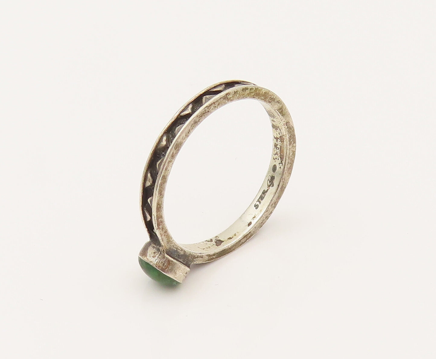 CAROLYN POLLACK 925 Silver  Vintage Crushed Malachite Carved Ring Sz 9 RG26403