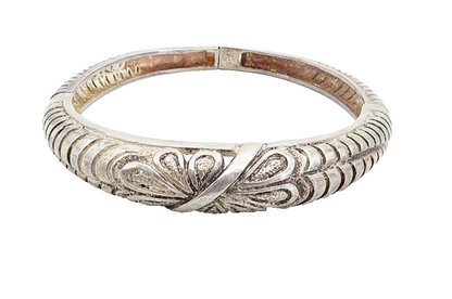 925 Sterling Silver  Vintage Floral Cutout Round Hinge Bangle Bracelet  BT1568