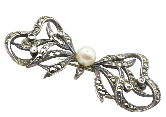 JUDITH JACK 925 Silver  Vintage Pearl & Marcasite Ribbon Bow Brooch Pin BP3763