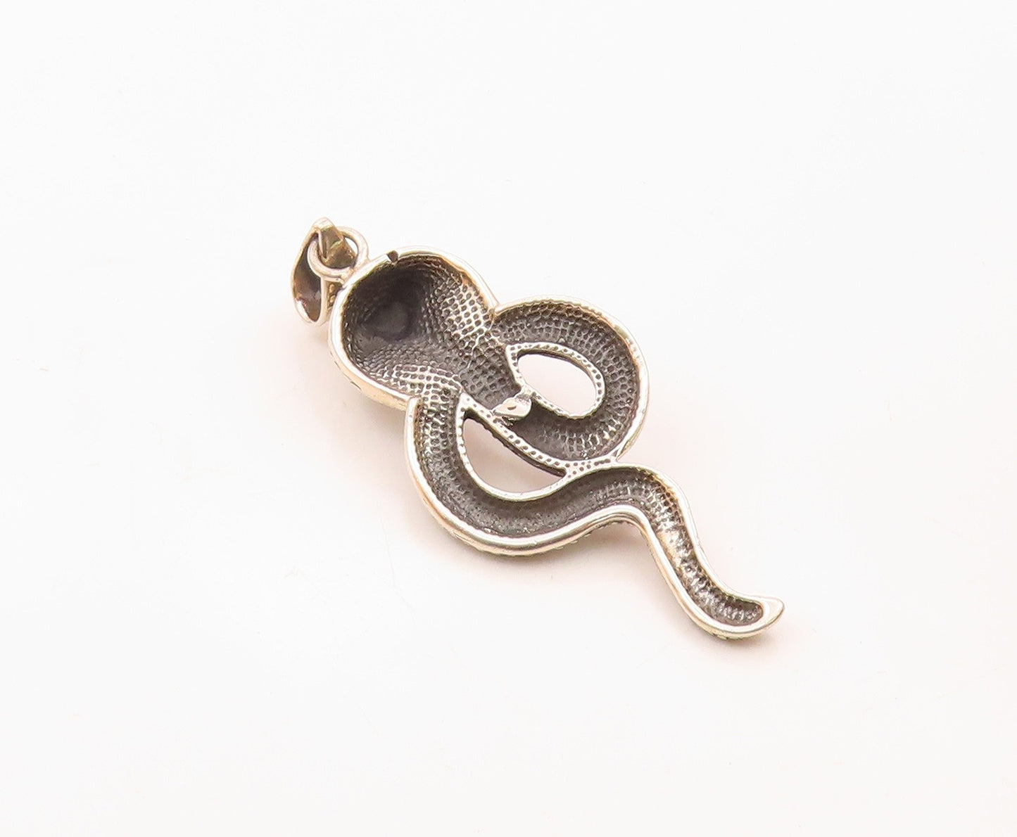 925 Sterling Silver  Vintage Shiny Cobra Snake Motif Pendant  PT19045