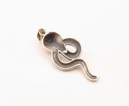 925 Sterling Silver  Vintage Shiny Cobra Snake Motif Pendant  PT19045