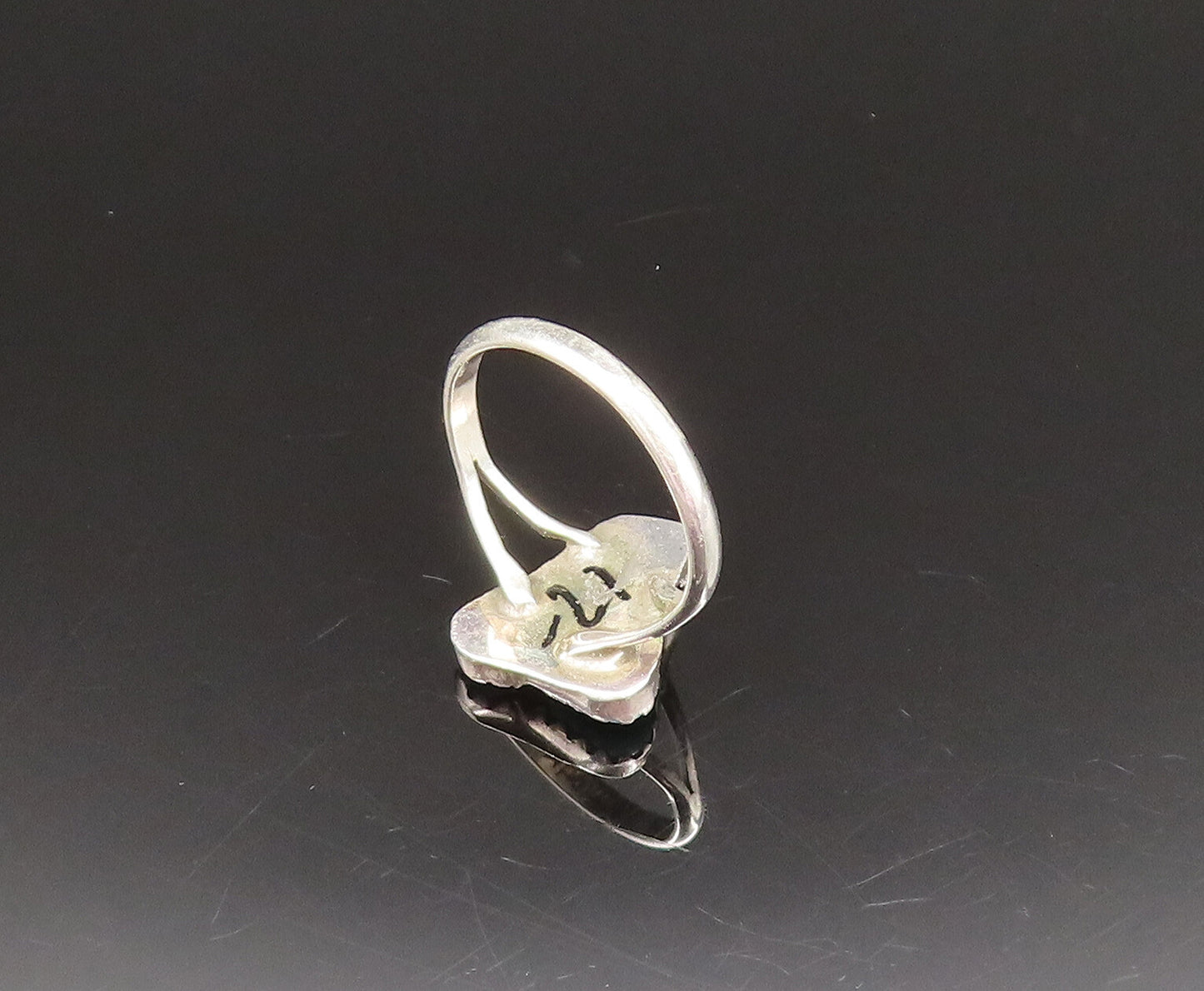 NAVAJO 925 Sterling Silver Vintage Inlaid Turquoise Abstract Ring Sz 5.5 RG25529