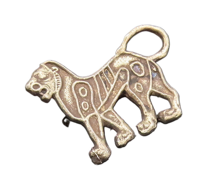 925 Sterling Silver Vintage Brooch Pin Solid Swirly Etched Barking Dog  BP10723