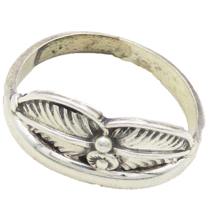 NAVAJO 925 Sterling Silver  Vintage Shiny Floral Leaf Band Ring Sz 6  RG18880