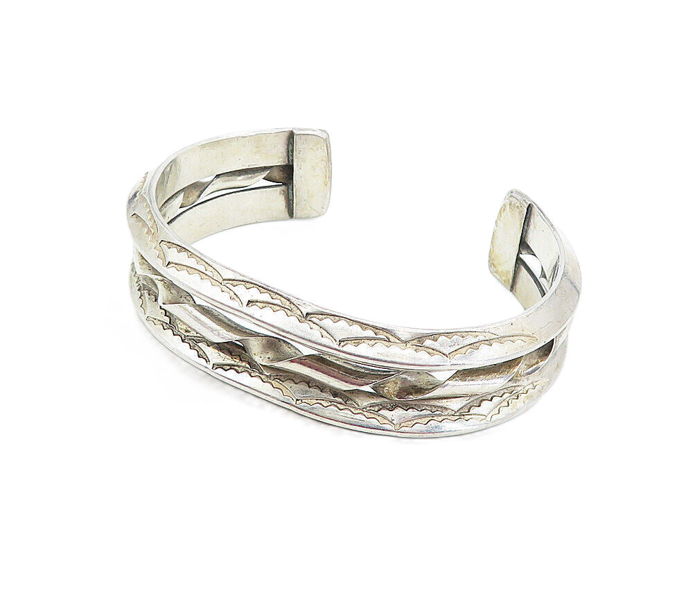 NAVAJO 925 Sterling Silver  Vintage Etched Border Twist Cuff Bracelet  BT2755