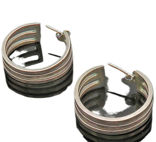 MEXICO 925 Sterling Silver  Vintage Shiny Split Shank Hoop Earrings  EG11419