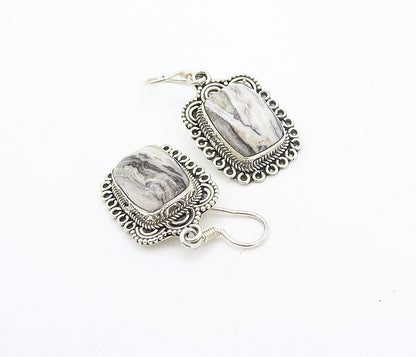 925 Sterling Silver  Vintage Cabochon Cut Grey Agate Dangle Earrings  EG3224