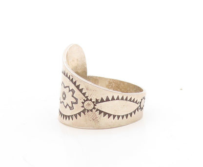 925 Sterling Silver Vintage Ring Brutalist Trible Design Etched  Sz 11  RG31352