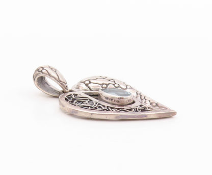 925 Sterling Silver Vintage Pendant Drop Cut Blue Topaz Carved Heart  PT24009