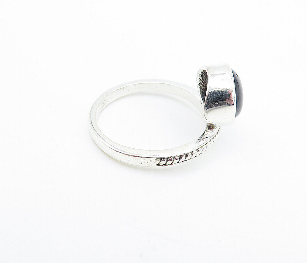 925 Sterling Silver  Cabochon Cut Topaz Shiny Pointed Band Ring Sz 7  RG8042