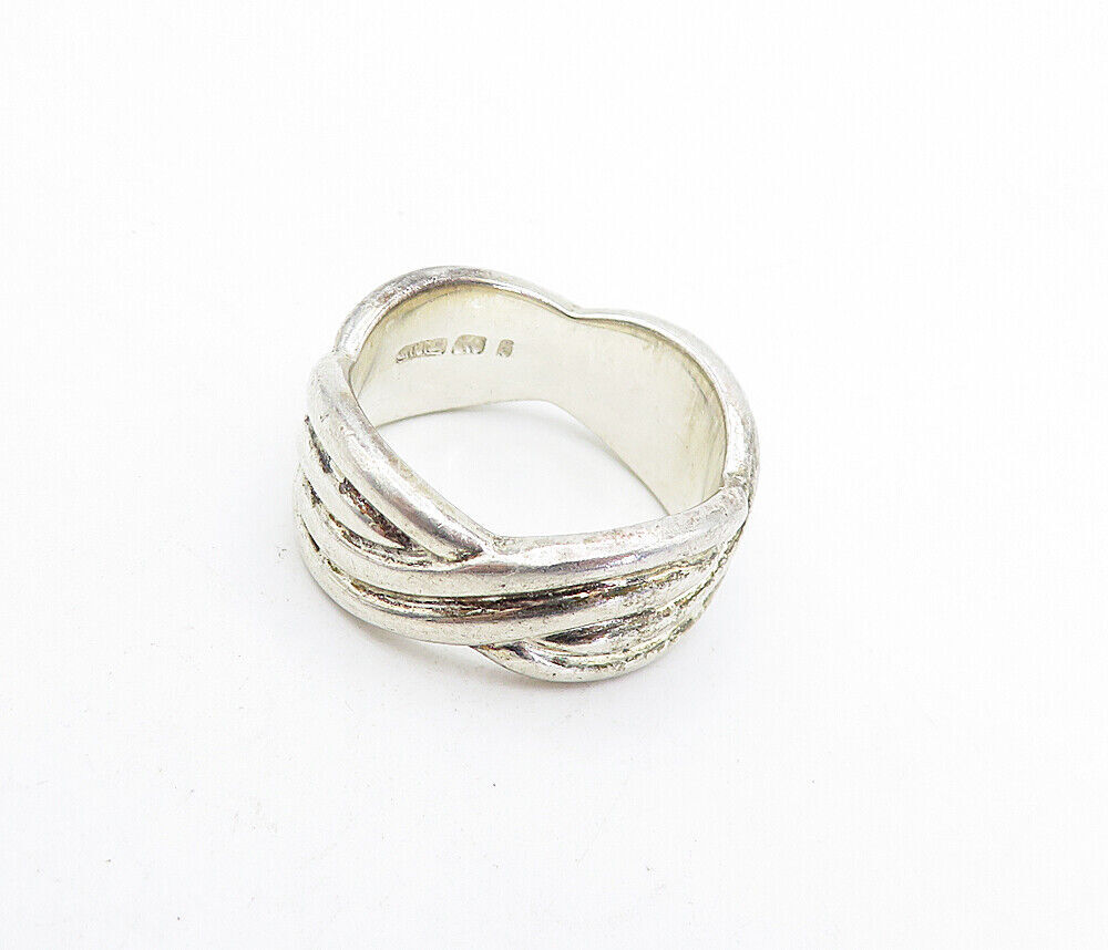 925 Sterling Silver  Vintage Ribbed Twist Design Band Ring Sz 8.5  RG5554