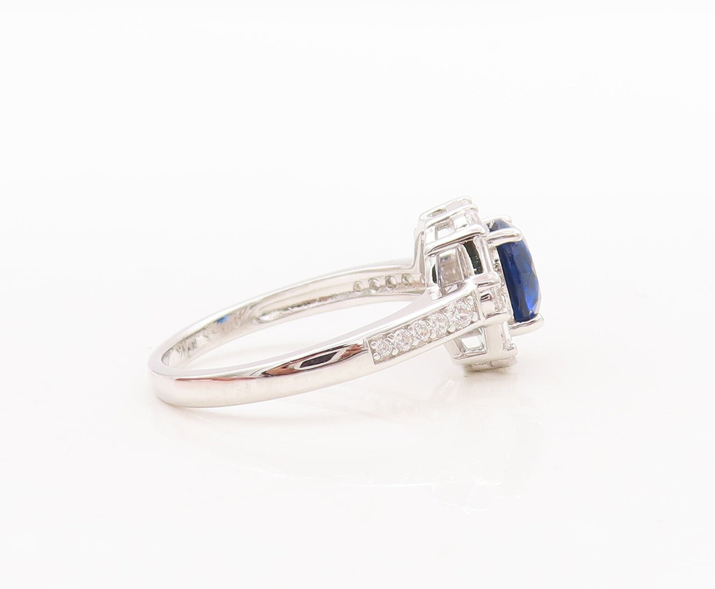 925 Sterling Silver Vintage Ring Round Cut Sapphire Halo CZ  Sz 7  RG29652