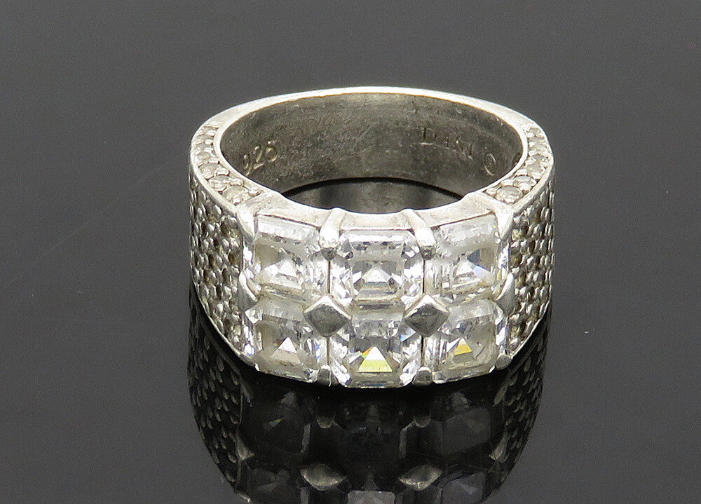 DANI 925 Sterling Silver  Vintage Cubic Zirconia Band Ring Sz 6.5  RG21170