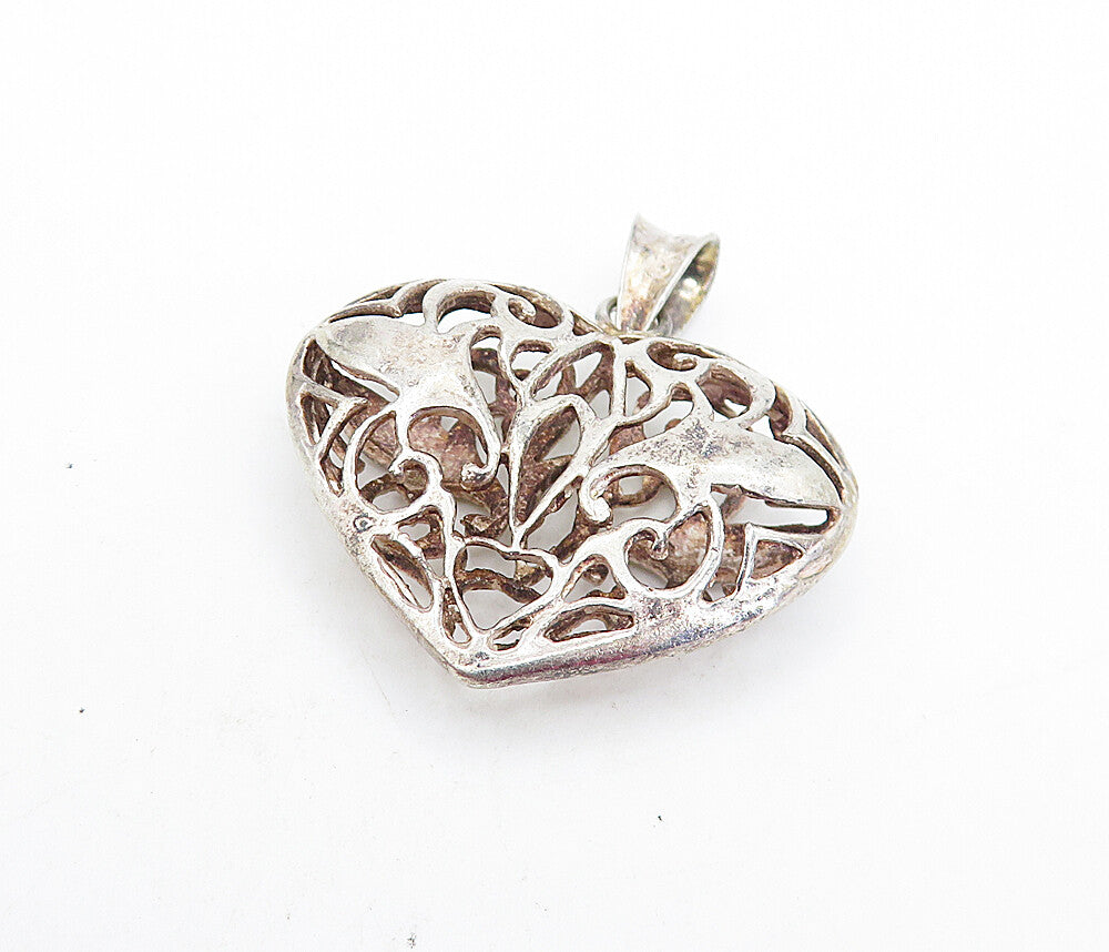925 Sterling Silver  Vintage Swirl Cutout Design Love Heart Pendant  PT5139