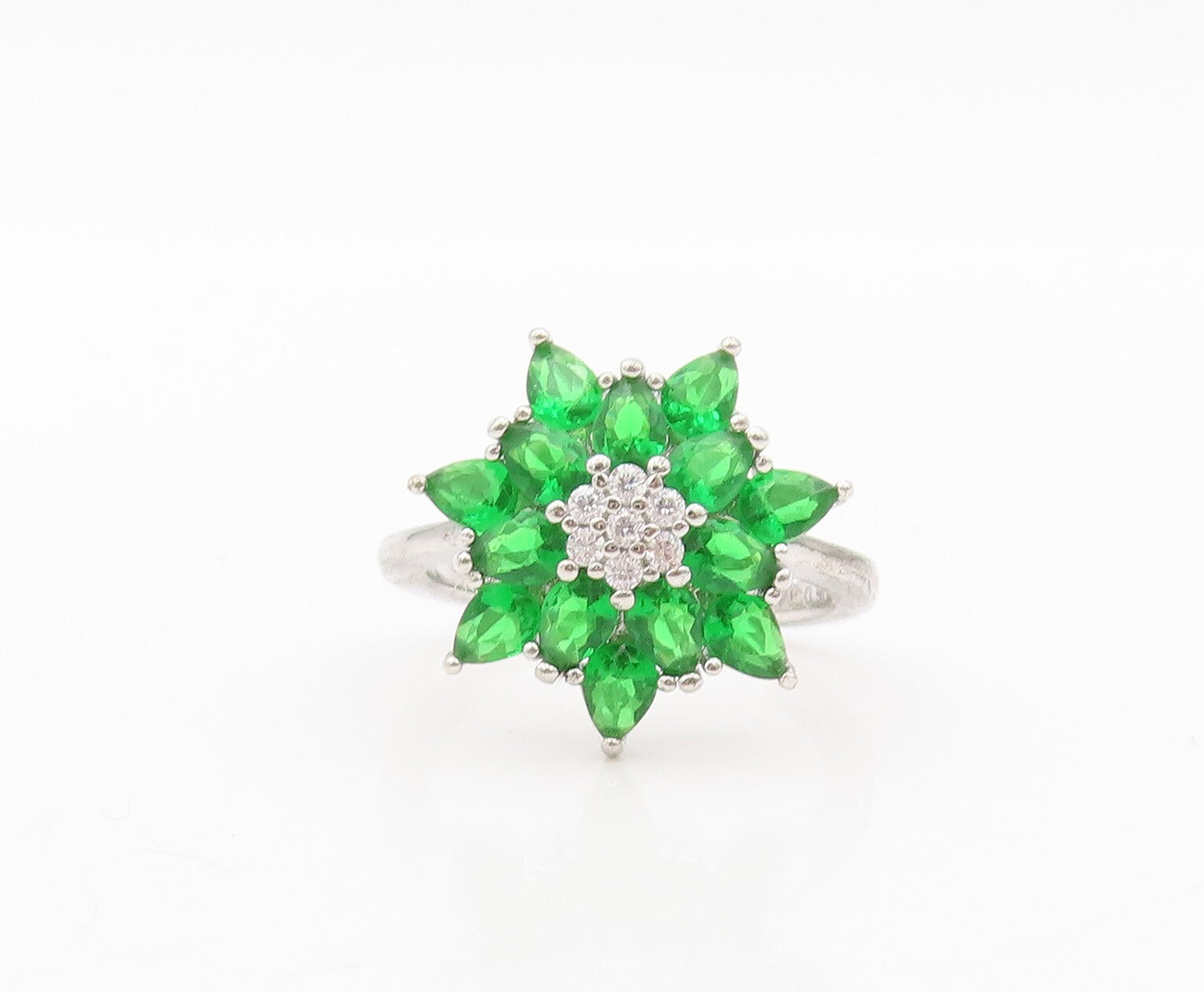 925 Sterling Silver Vintage Ring Drop Cut Green & White CZ Flower  Sz 7  RG30367