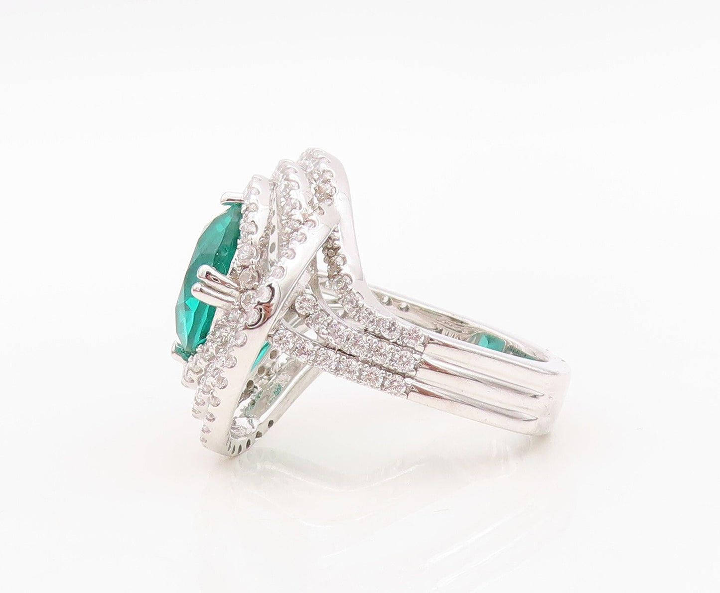 925 Sterling Silver Vintage Ring Designer Round Green Cutout Rings Sz 8 RG30149