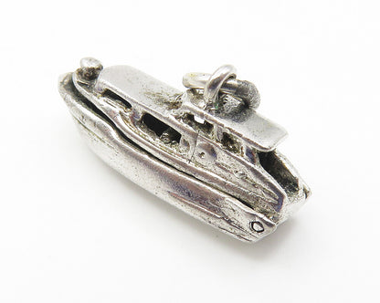 925 Sterling Silver  Vintage Shiny Pettie Yacht Boat Motif Pendant  PT8491