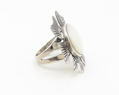 925 Sterling Silver  Mother Of Pearl Flower Motif Cocktail Ring Sz 7  RG11204