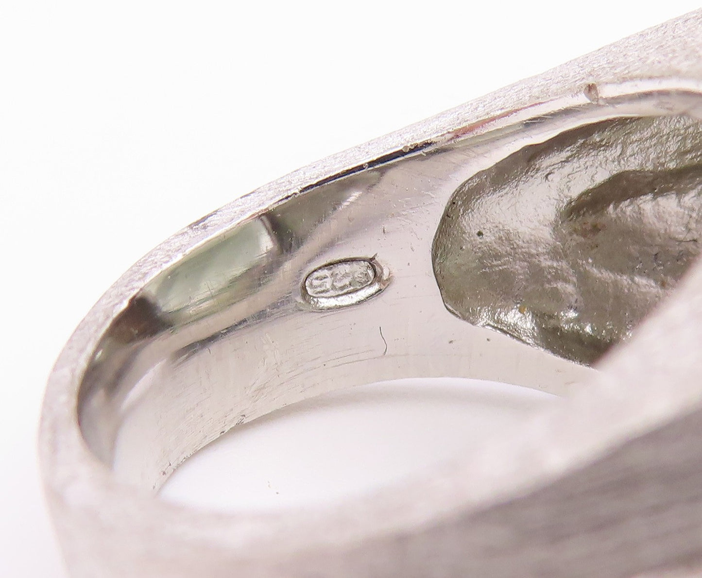 925 Sterling Silver Vintage Ring Faceted Green Amethyst Band  Sz 6  RG36420