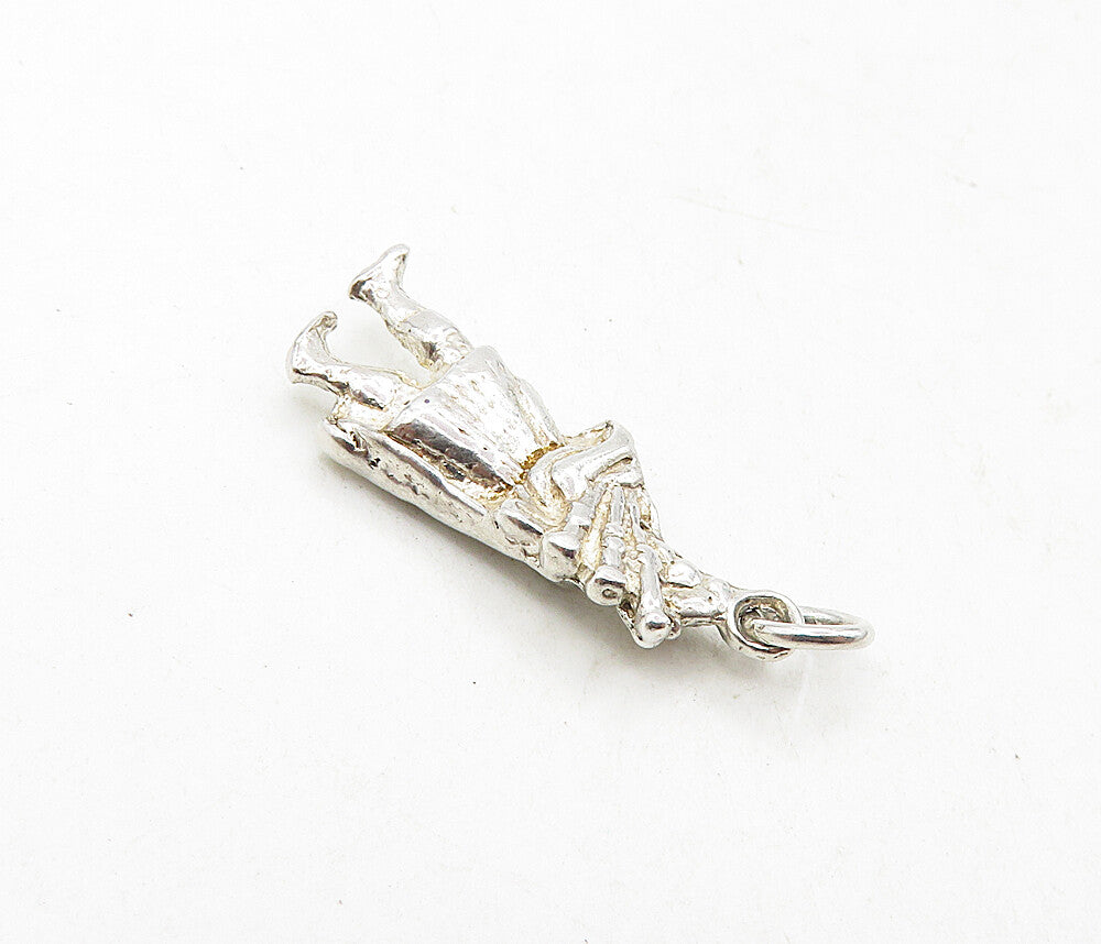 925 Sterling Silver  Vintage Petite Shiny Bagpipe Player Drop Pendant  PT6842