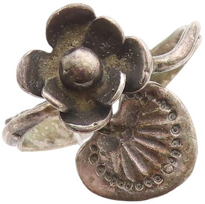 925 Sterling Silver Vintage Ring FINLAND Dark Tone Floral Carved  Sz 9  RG31160