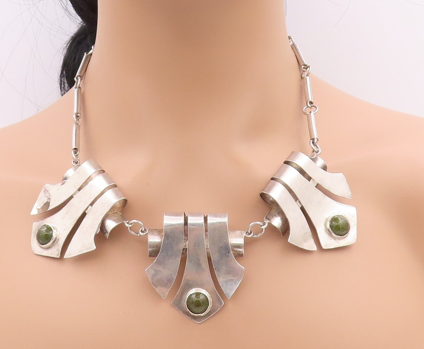 925 Sterling Silver Vintage Necklace MEXICO Trible Design Cut Gemstone  NE4535