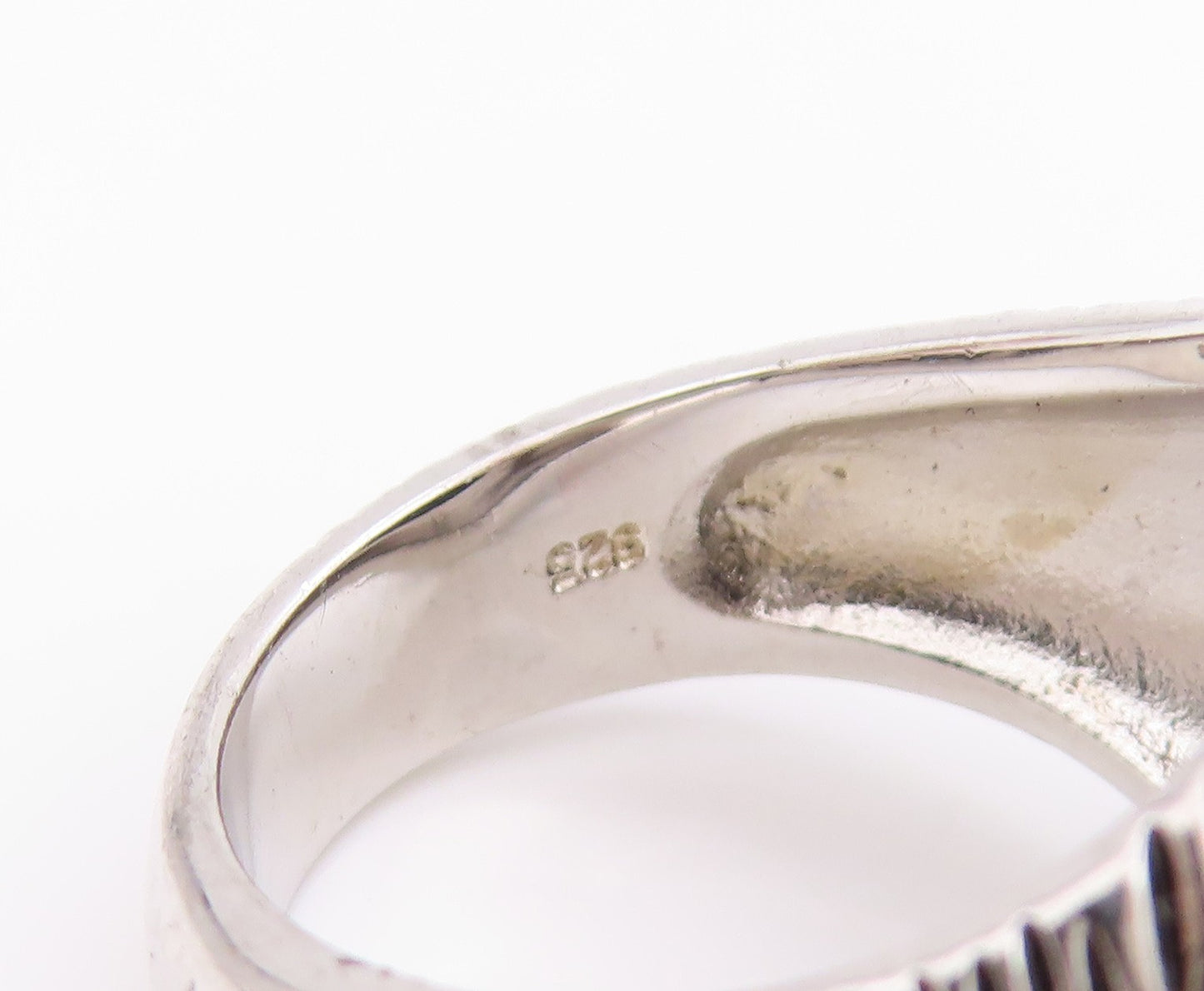925 Sterling Silver Vintage Ring Grooved Cabochon Round Onyx  Sz 6.5  RG33178