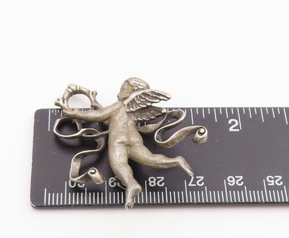 925 Sterling Silver Vintage Brooch Winged Cherub With Swirling Ribbons   BP11984