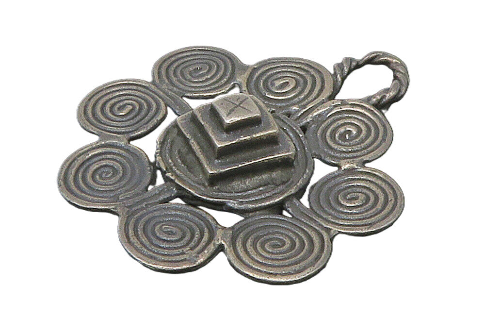 925 Sterling Silver  Vintage Oxidized Swirl Flower Motif Pendant  PT11902