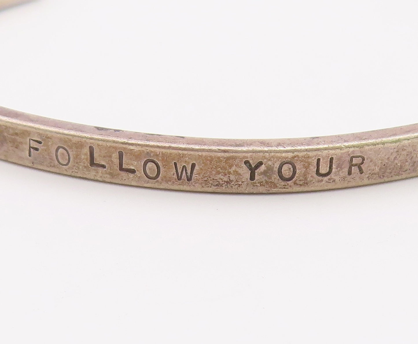 925 Sterling Silver  Vintage Follow Your Instincts Cuff Bracelet  BT9176