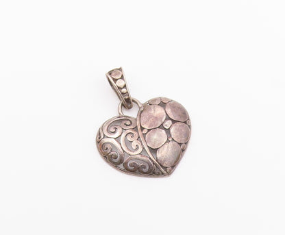925 Sterling Silver  Vintage Dark Tone Pretzel Love Heart Pendant  PT16121