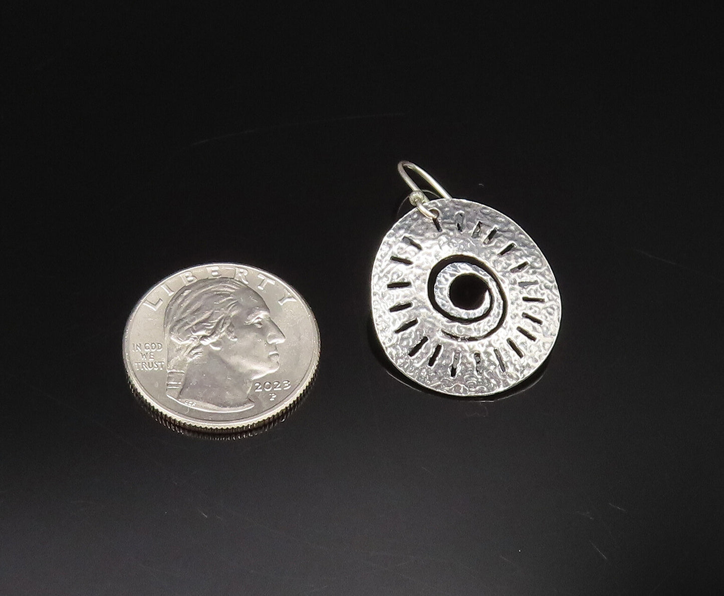 ISRAEL 925 Silver  Vintage Hammered Openwork Spiral Round Earrings  EG12028