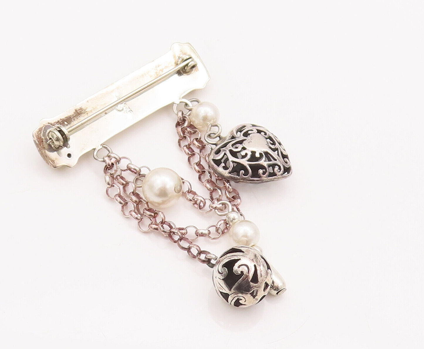 925 Sterling Silver Vintage Brooch Pin Carved Dangling Peal Heart Charms BP10821