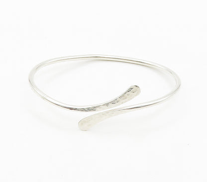 925 Sterling Silver  Shiny Hammered Flat Ends Bypass Cuff Bracelet  BT6161