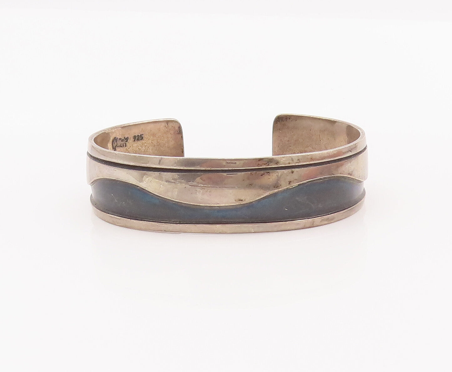 925 Sterling Silver Vintage Bracelet NAVAJO Wave Effect Carved Cuff  BT10444